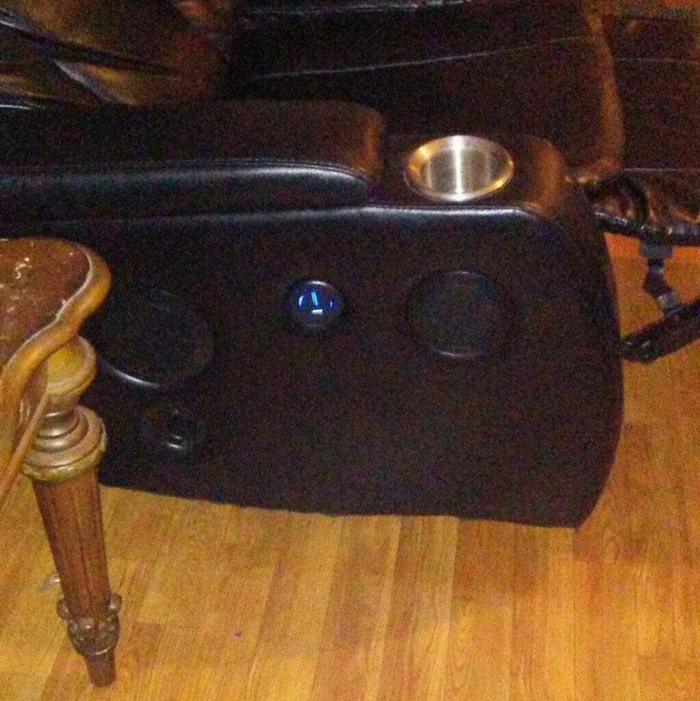 Furniture - Picture 3 of 3